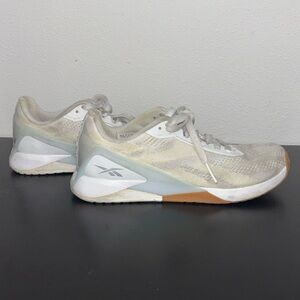 Reebok nano tennis shoes, size 8.